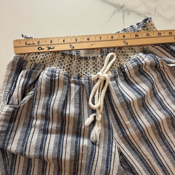 Kiss of Joy Striped Blue and White Pants L - Picture 4 of 6